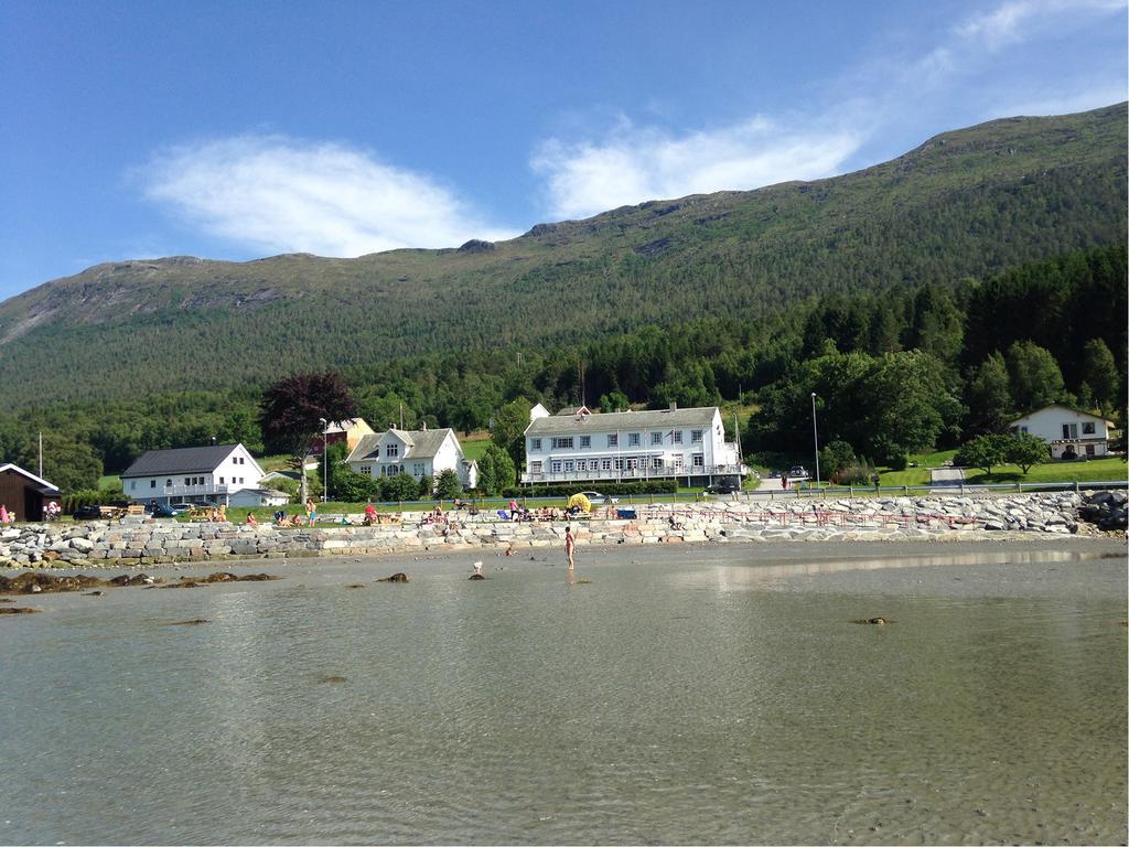 Eidsvag Fjordhotell Exterior foto
