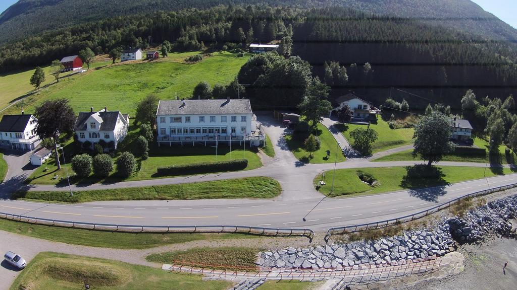 Eidsvag Fjordhotell Exterior foto