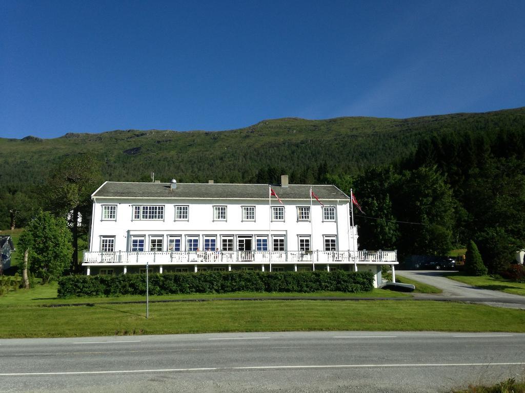 Eidsvag Fjordhotell Exterior foto